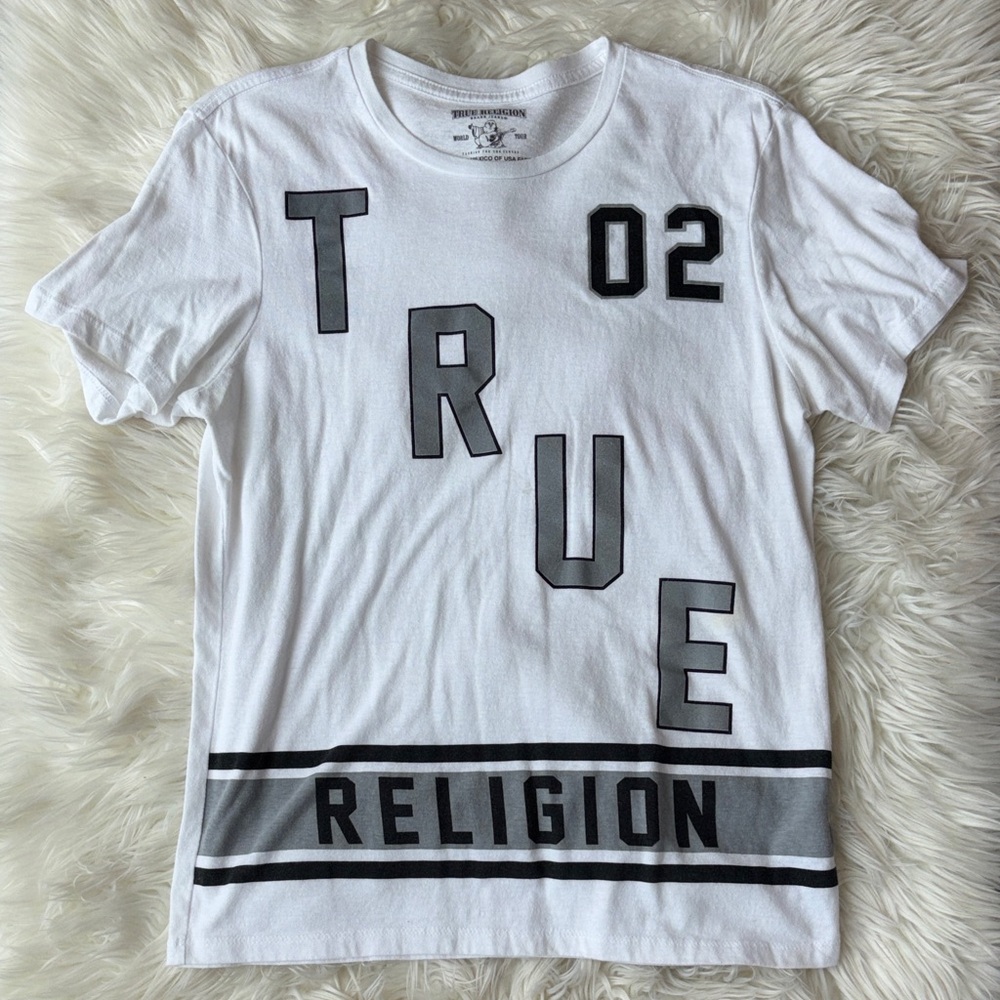 5 for $25🎈True religion tshirt